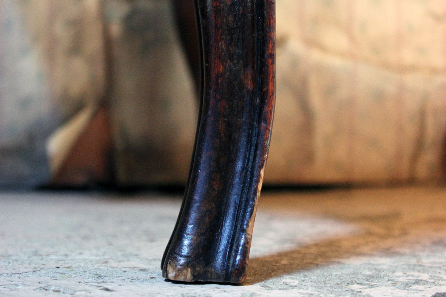 A 19thC Italian Stained Beech Gondola Settee
