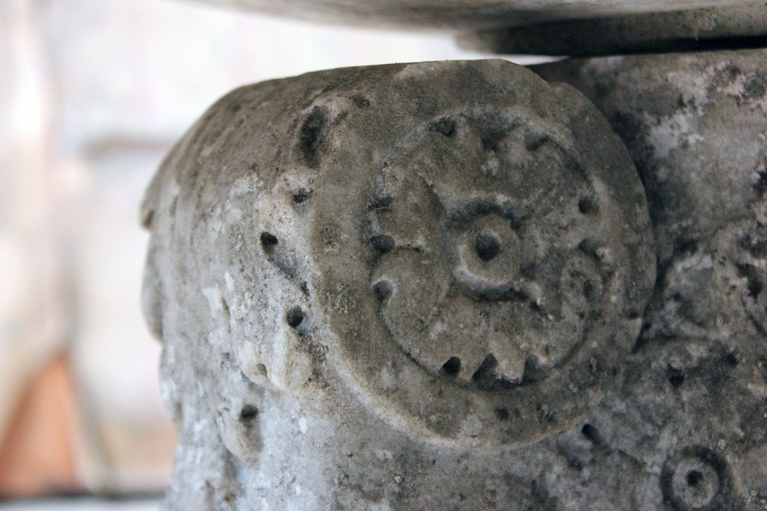 A Fine Early 19thC Italian White Marble Garden Urn c.1800-20