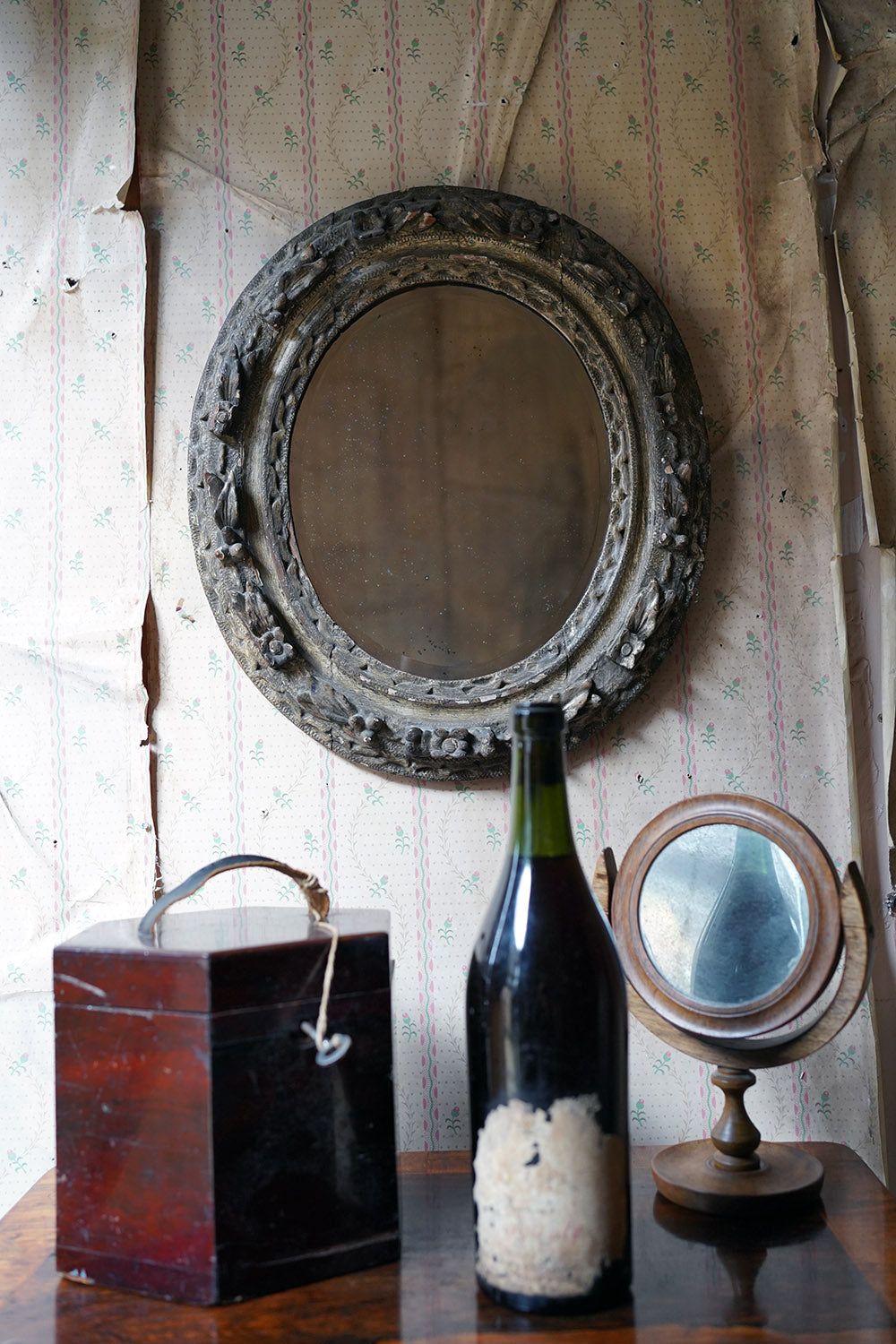 A 19thC Italian Carved Wood & Gesso Oval Wall Mirror c.1880-1900