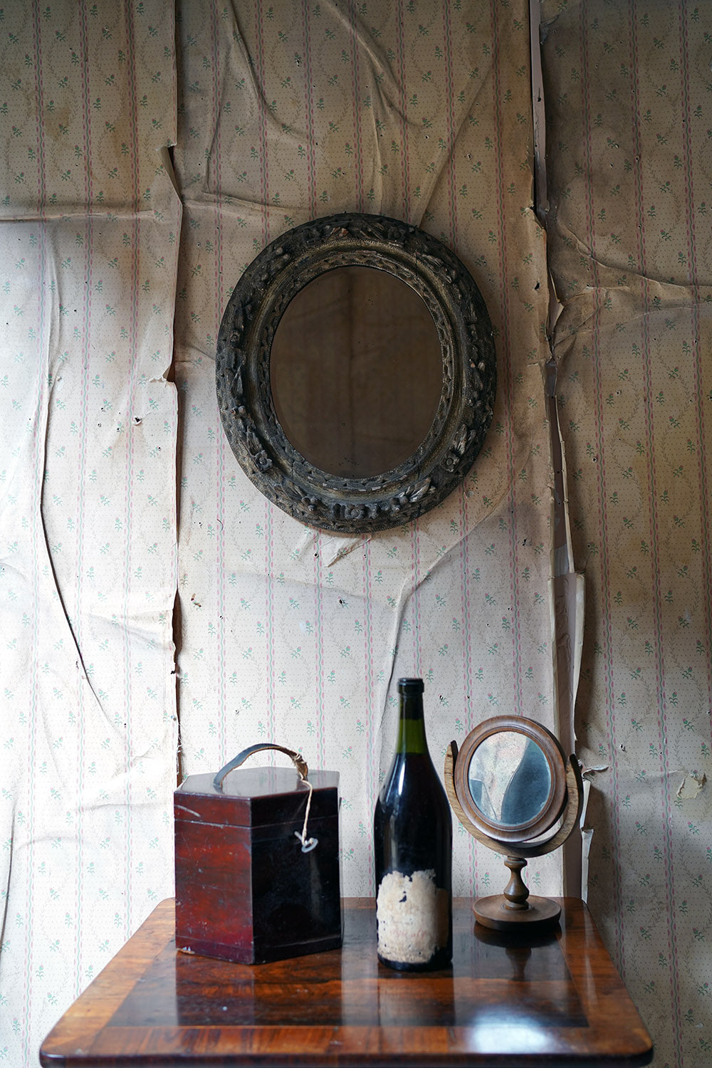 A 19thC Italian Carved Wood & Gesso Oval Wall Mirror c.1880-1900