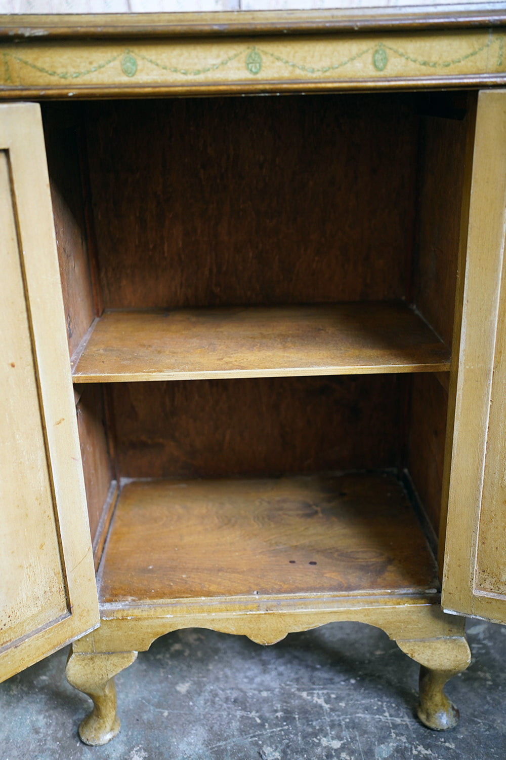 A Early/Mid 20thC Italian Painted Pine Neoclassical Revival Pedestal Cabinet