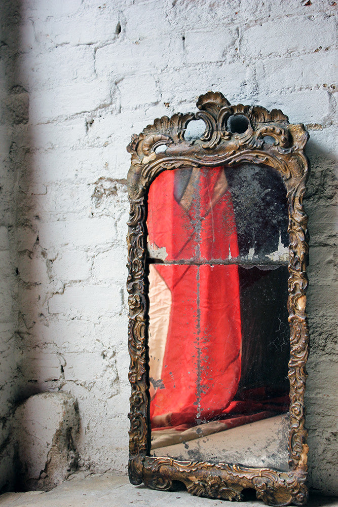 A Beautiful Mid-18thC Italian Giltwood Pier-Glass Mirror c.1750-60