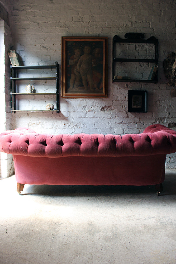 A Good Button-Back Upholstered Victorian Walnut Chesterfield Sofa c.1880