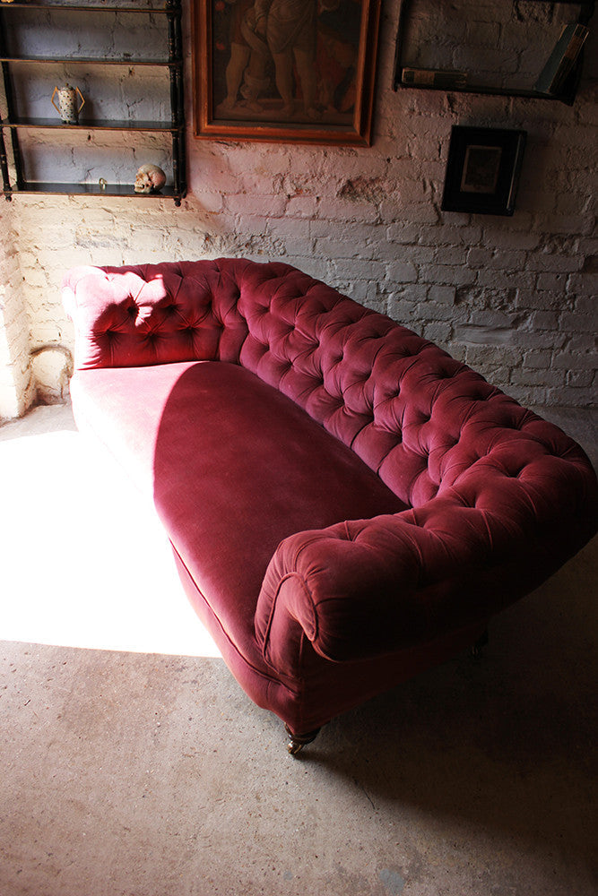 A Good Button-Back Upholstered Victorian Walnut Chesterfield Sofa c.1880
