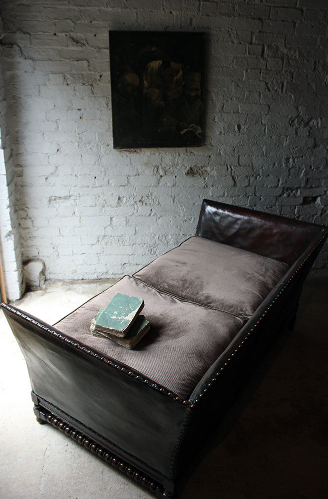A Comfortable Early 20thC Oak, Leather & Corduroy Upholstered & Studded Sofa c.1915