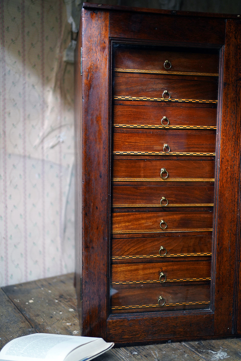 A Fine 24-Drawer Mahogany, Oak & Parquetry Inlaid Lepidopterist's Collector Cabinet c.1870
