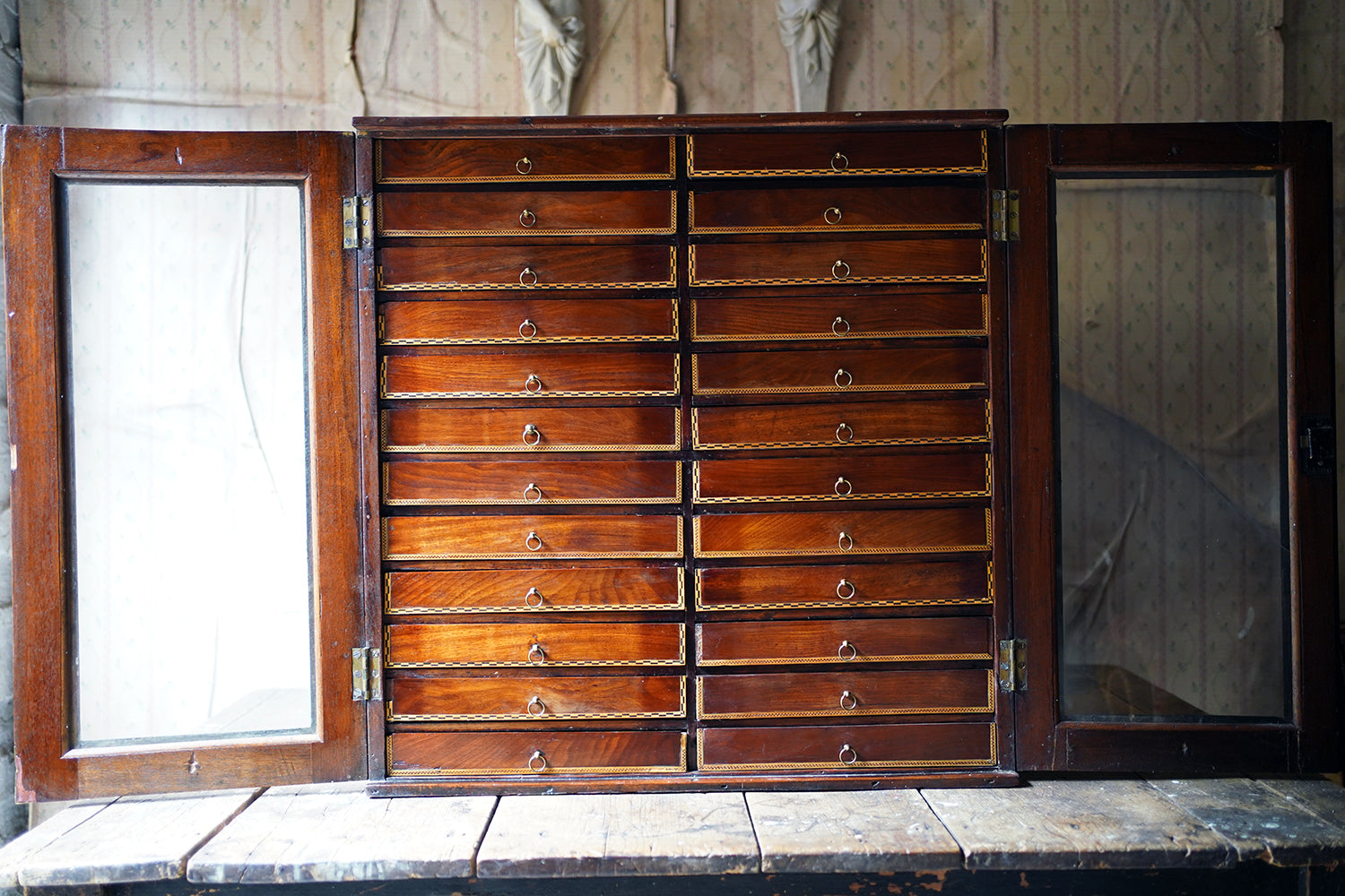 A Fine 24-Drawer Mahogany, Oak & Parquetry Inlaid Lepidopterist's Collector Cabinet c.1870