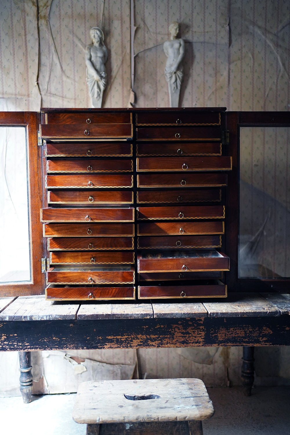 A Fine 24-Drawer Mahogany, Oak & Parquetry Inlaid Lepidopterist's Collector Cabinet c.1870