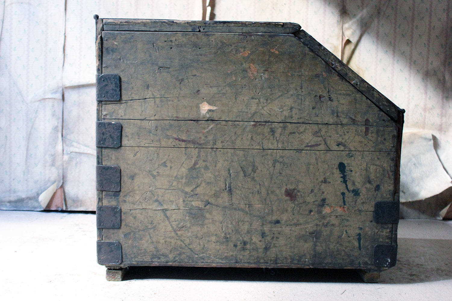 A 19thC Painted Pine Estate Made Trunk; Lord Hindlip, Hindlip Hall, Worcester, England