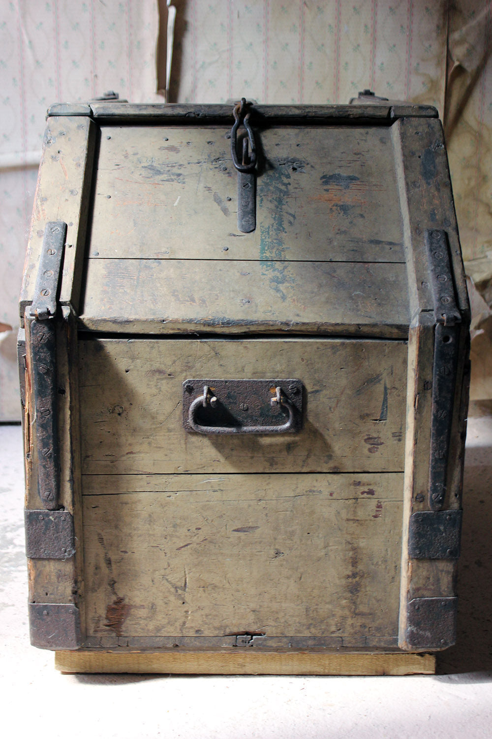 A 19thC Painted Pine Estate Made Trunk; Lord Hindlip, Hindlip Hall, Worcester, England