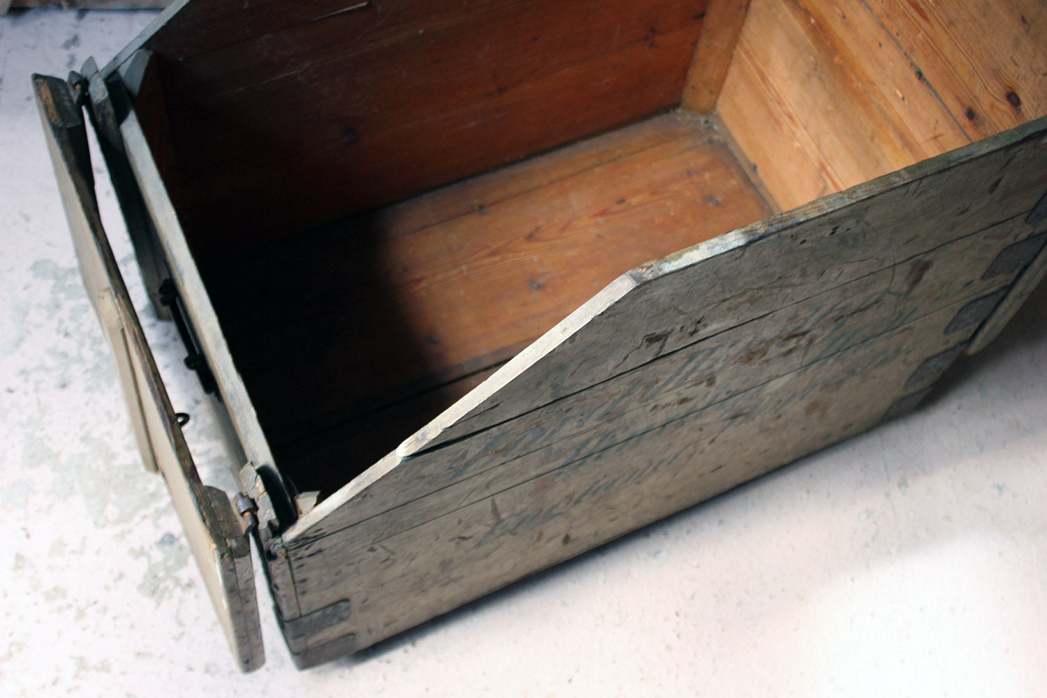 A 19thC Painted Pine Estate Made Trunk; Lord Hindlip, Hindlip Hall, Worcester, England