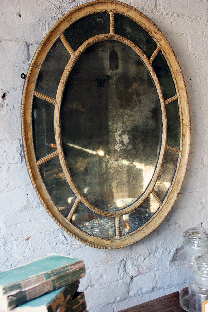 A Beautiful Regency Period Giltwood & Gesso Sectional Oval Wall Mirror c.1815