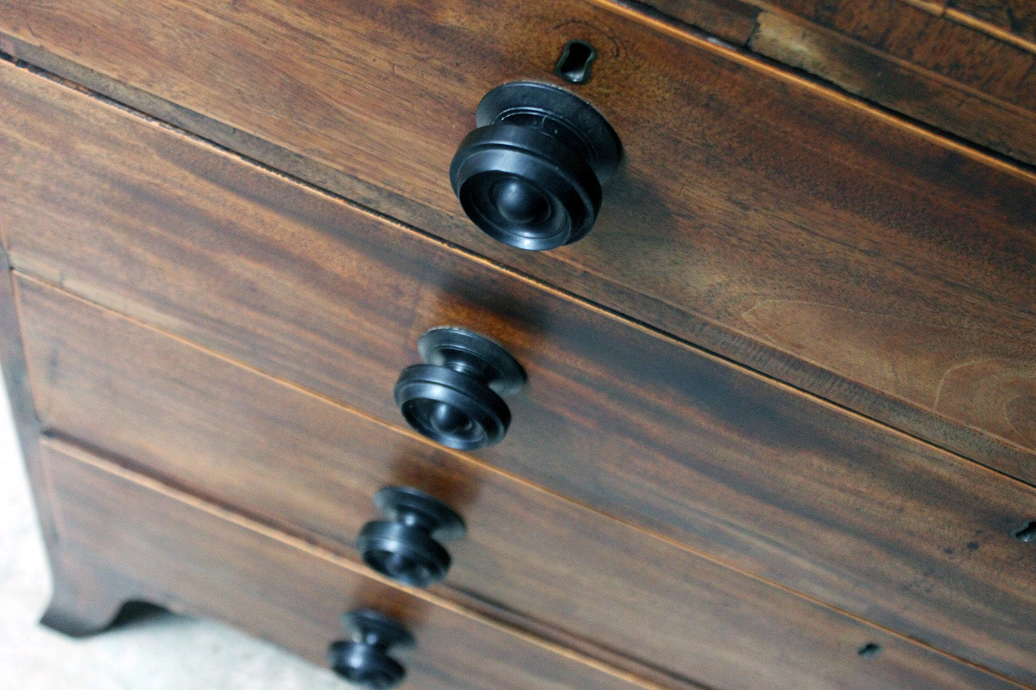 A Good Regency Mahogany Chest of Drawers c.1820