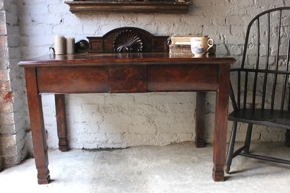 A Good Quality Early Victorian Oak Hall Table c.1840