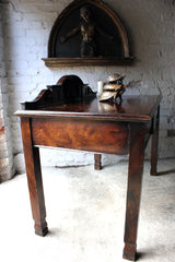 A Good Quality Early Victorian Oak Hall Table c.1840