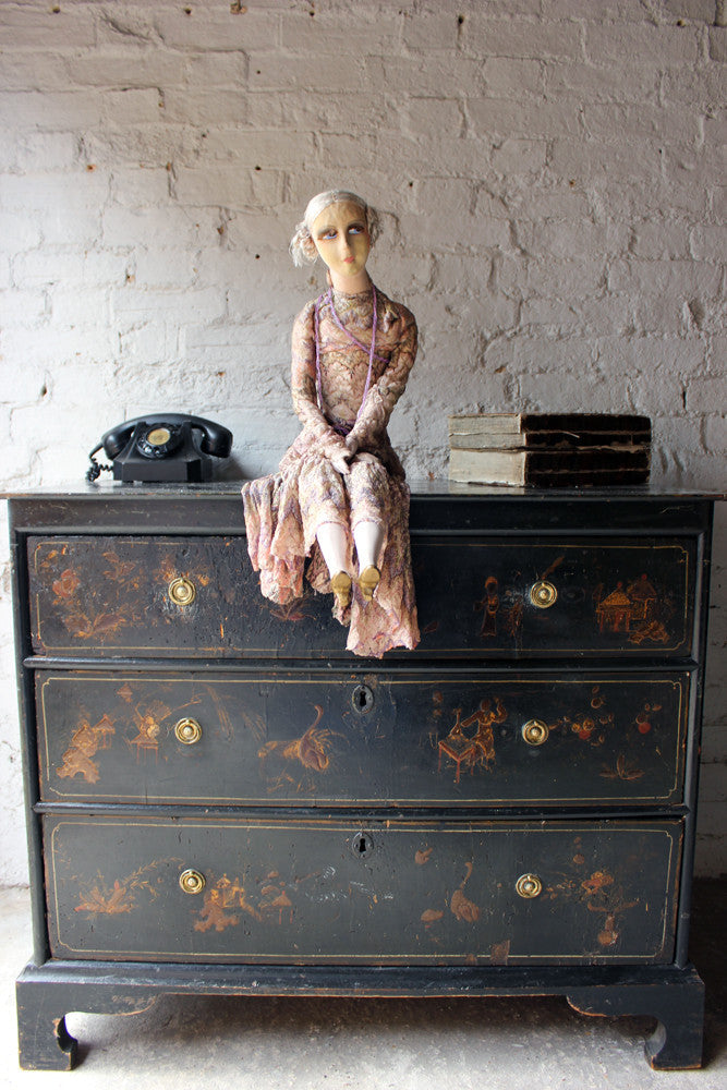 A Beautiful Early 20thC French Boudoir Doll