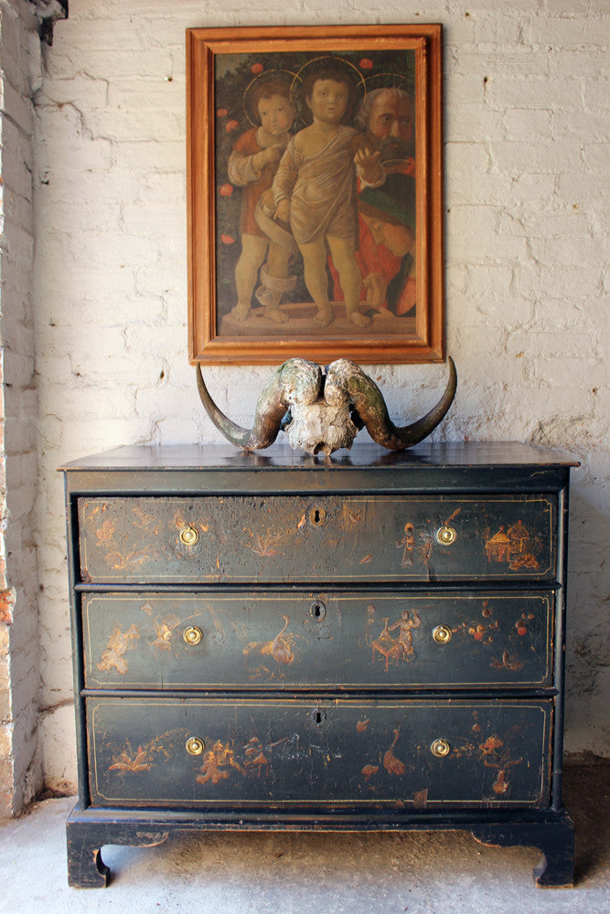 A Beautiful George III Black Japanned & Chinoiserie Decorated Chest of Drawers