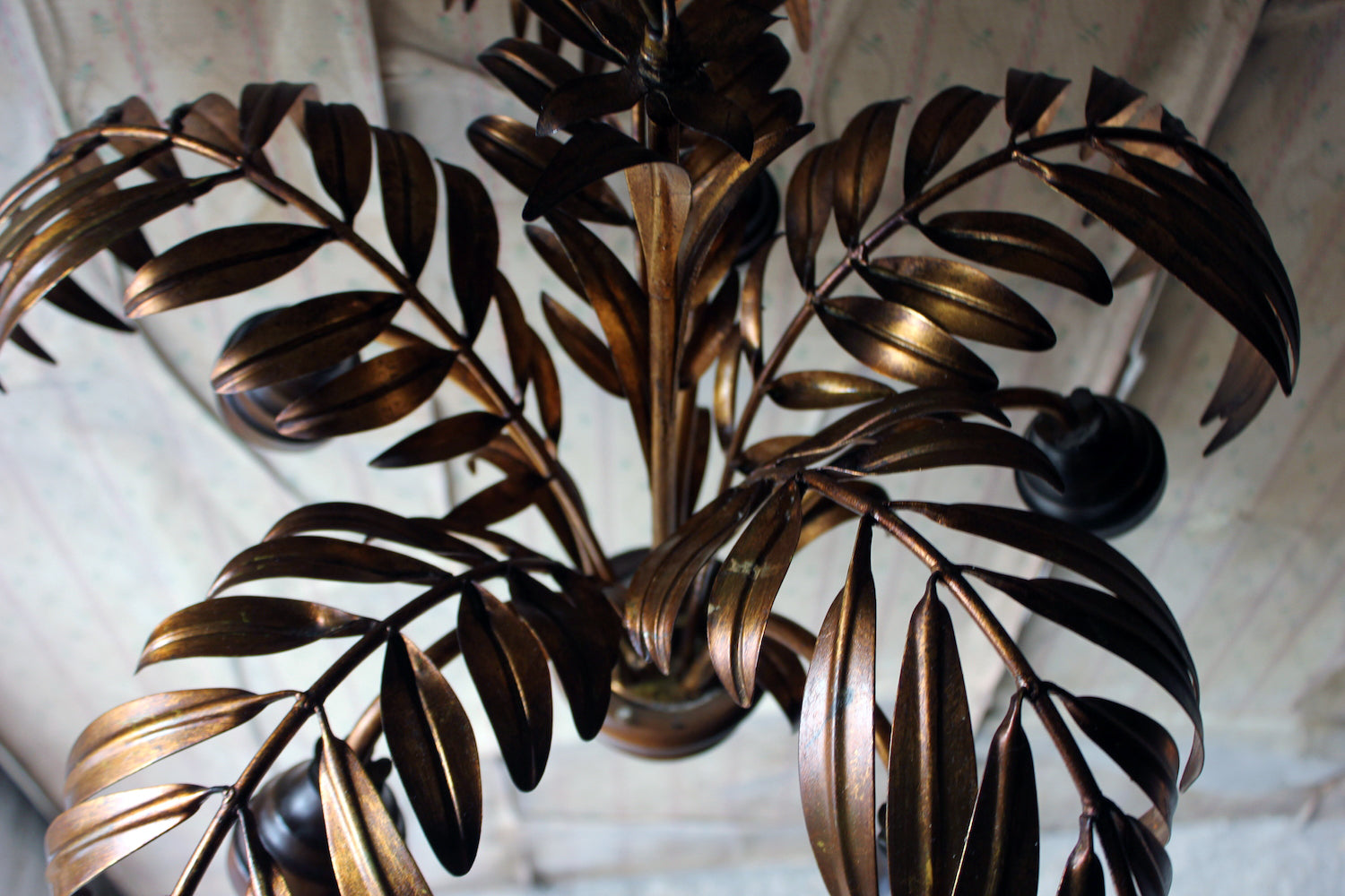 A Beautiful Maison Jansen Style Naturalistic Gilt-Metal Palm-Leaf Formed Five-Branch Hanging Light c.1970
