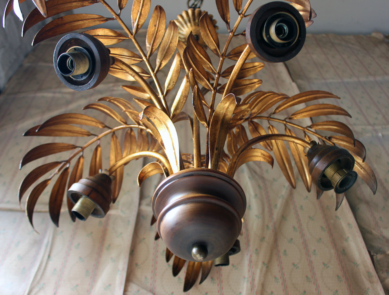 A Beautiful Maison Jansen Style Naturalistic Gilt-Metal Palm-Leaf Formed Five-Branch Hanging Light c.1970