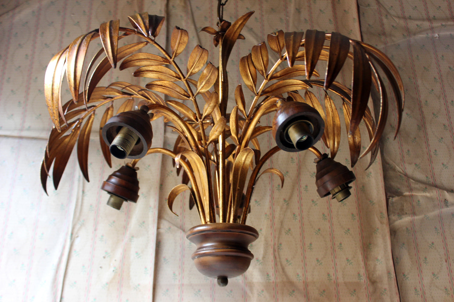 A Beautiful Maison Jansen Style Naturalistic Gilt-Metal Palm-Leaf Formed Five-Branch Hanging Light c.1970