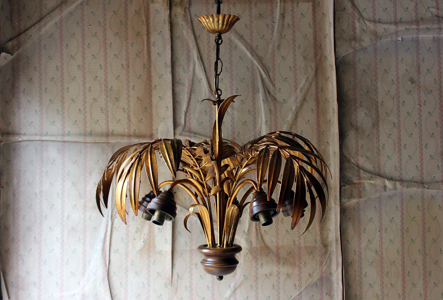 A Beautiful Maison Jansen Style Naturalistic Gilt-Metal Palm-Leaf Formed Five-Branch Hanging Light c.1970