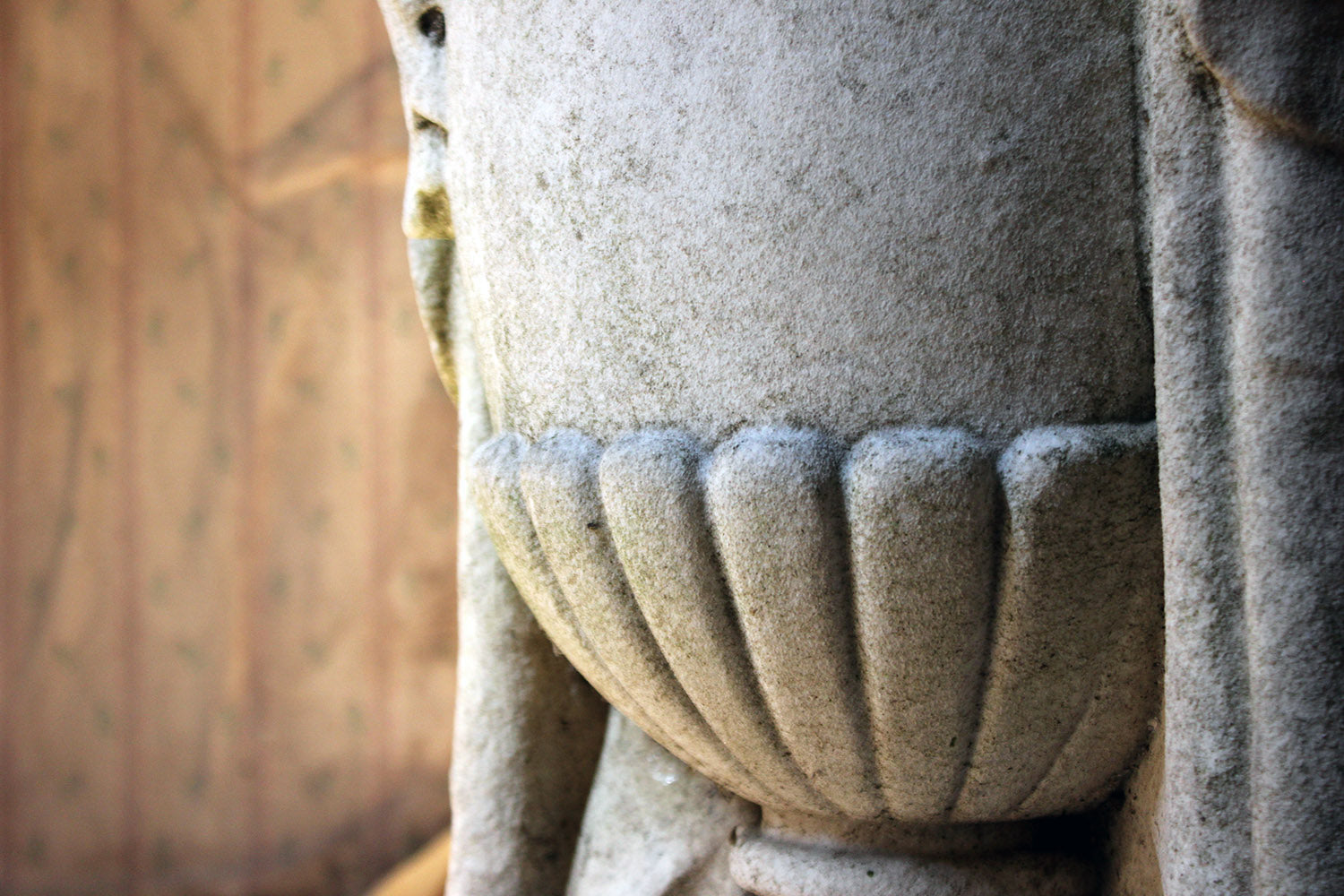 A Carved White Marble George III Period Funerary Urn c.1820