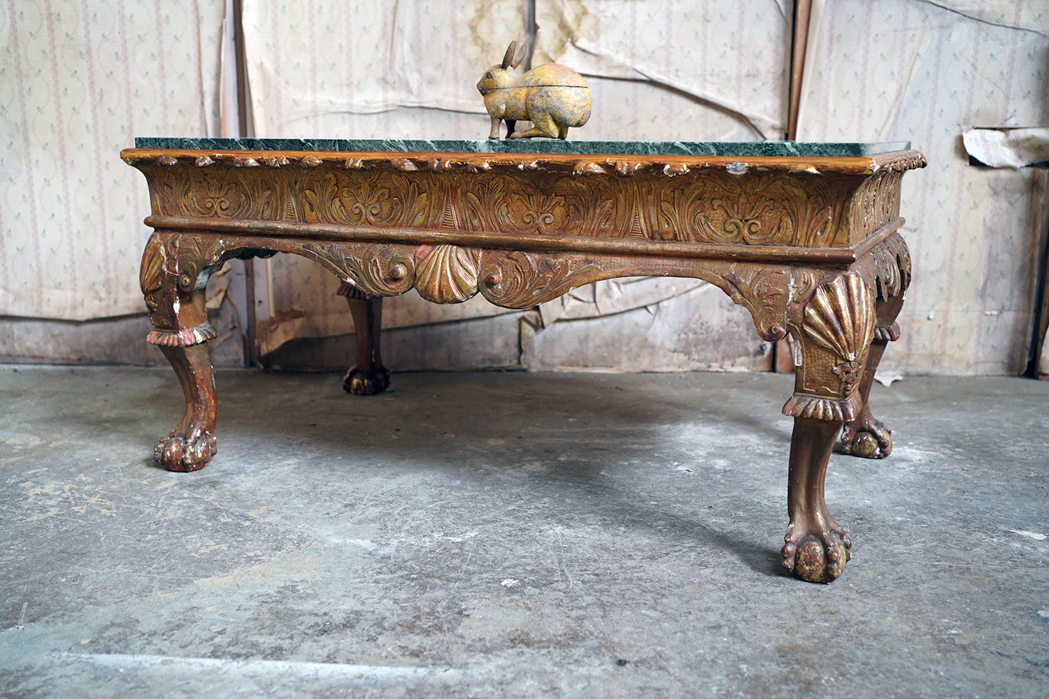 A George II Marble Topped Giltwood & Gesso Low Table c.1740