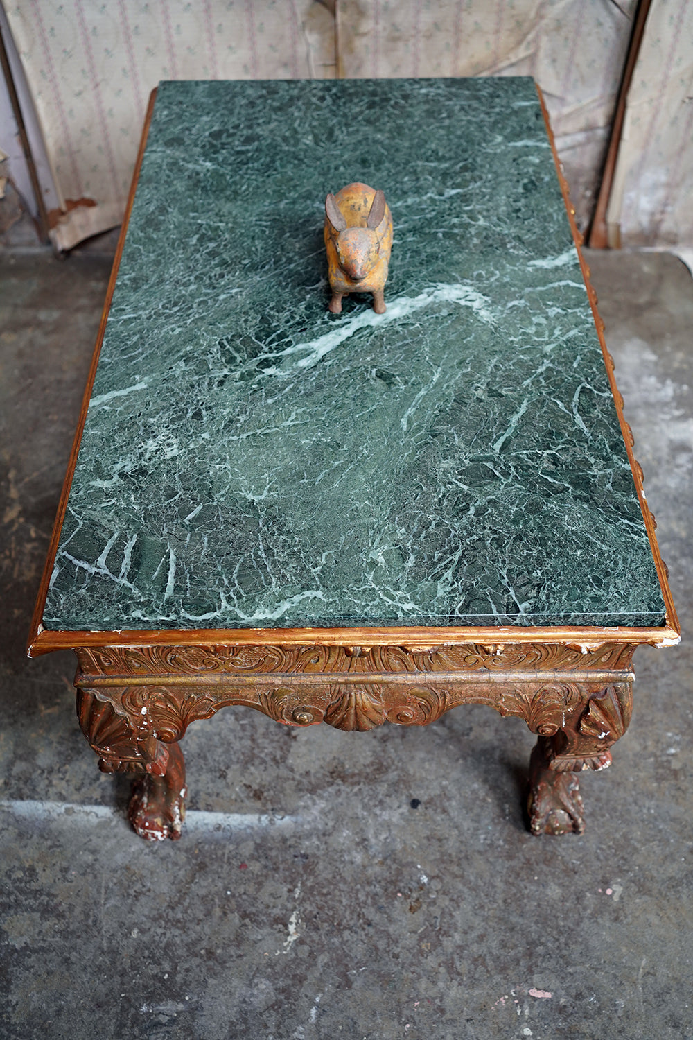 A George II Marble Topped Giltwood & Gesso Low Table c.1740