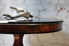 A Good French Louis Philippe Period Fossilised Marble & Flame Mahogany Guéridon c.1835