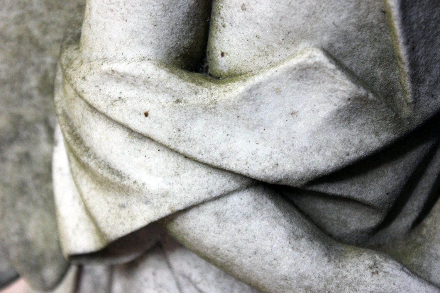 A Finely Carved 19thC White Marble Graveyard Monument of An Angel c.1870
