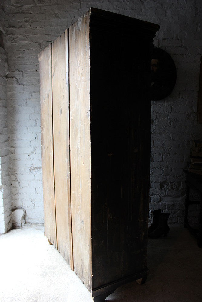A Decorative Early Victorian Painted Pine Housekeepers Cupboard c.1840
