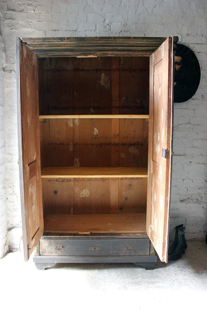 A Decorative Early Victorian Painted Pine Housekeepers Cupboard c.1840