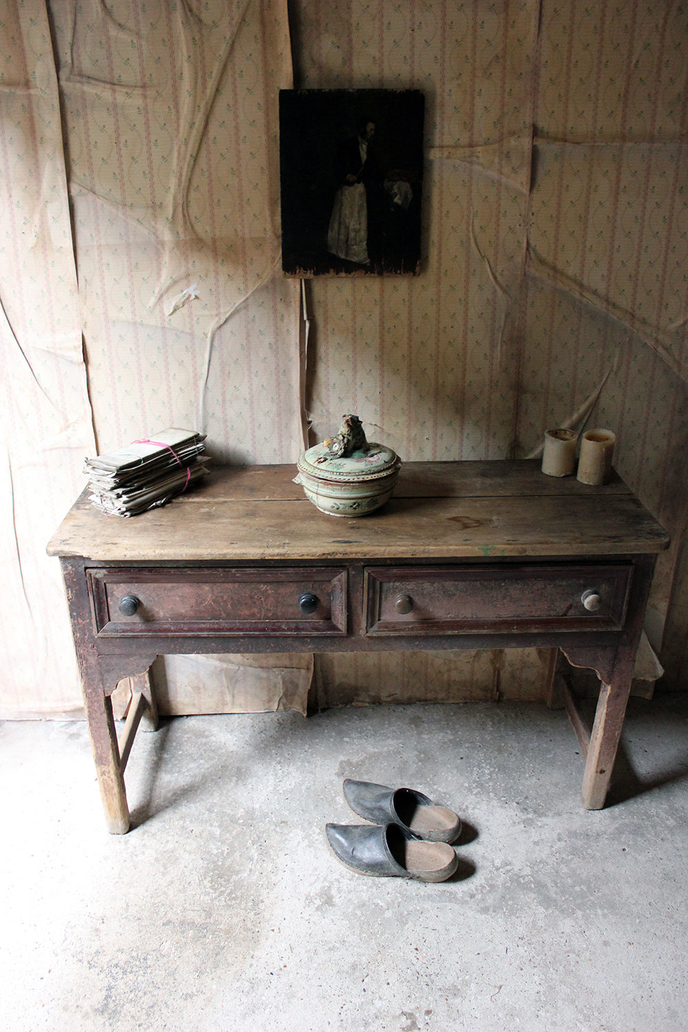 A Beautiful Late George III Painted Oak & Pine Dresser Base c.1810-30