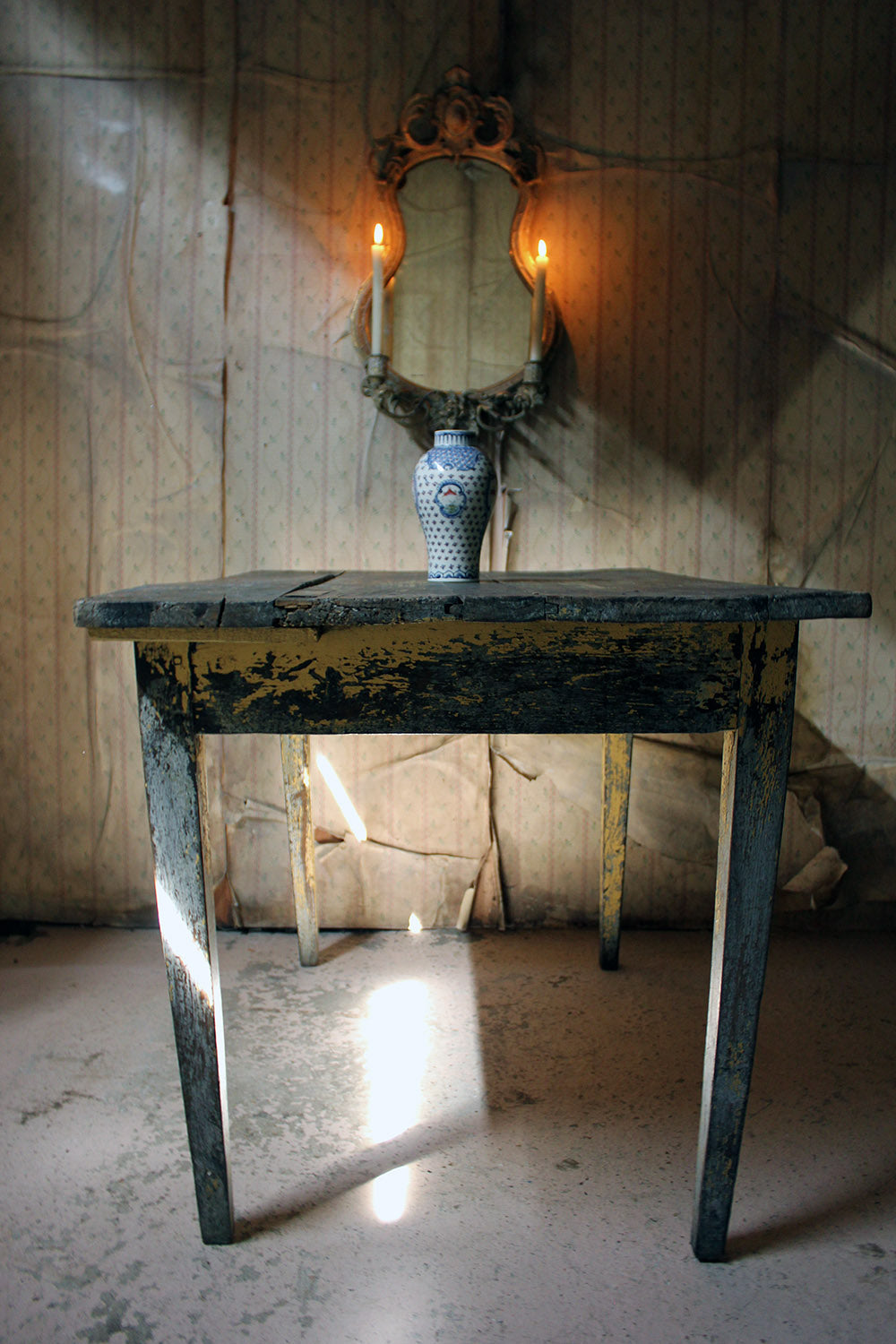 A Decorative Provincial Painted Oak Side Table c.1900