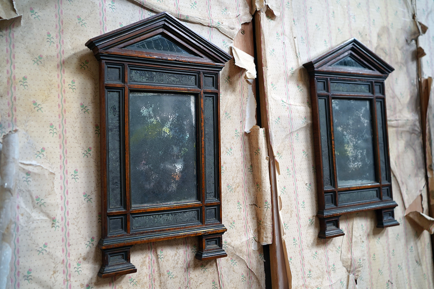 A Fine Pair of Early 19thC Italian Walnut & Mercury Glass Wall Mirrors; Ex William Lloyd George, 3rd Viscount Tenby (1927-2023)