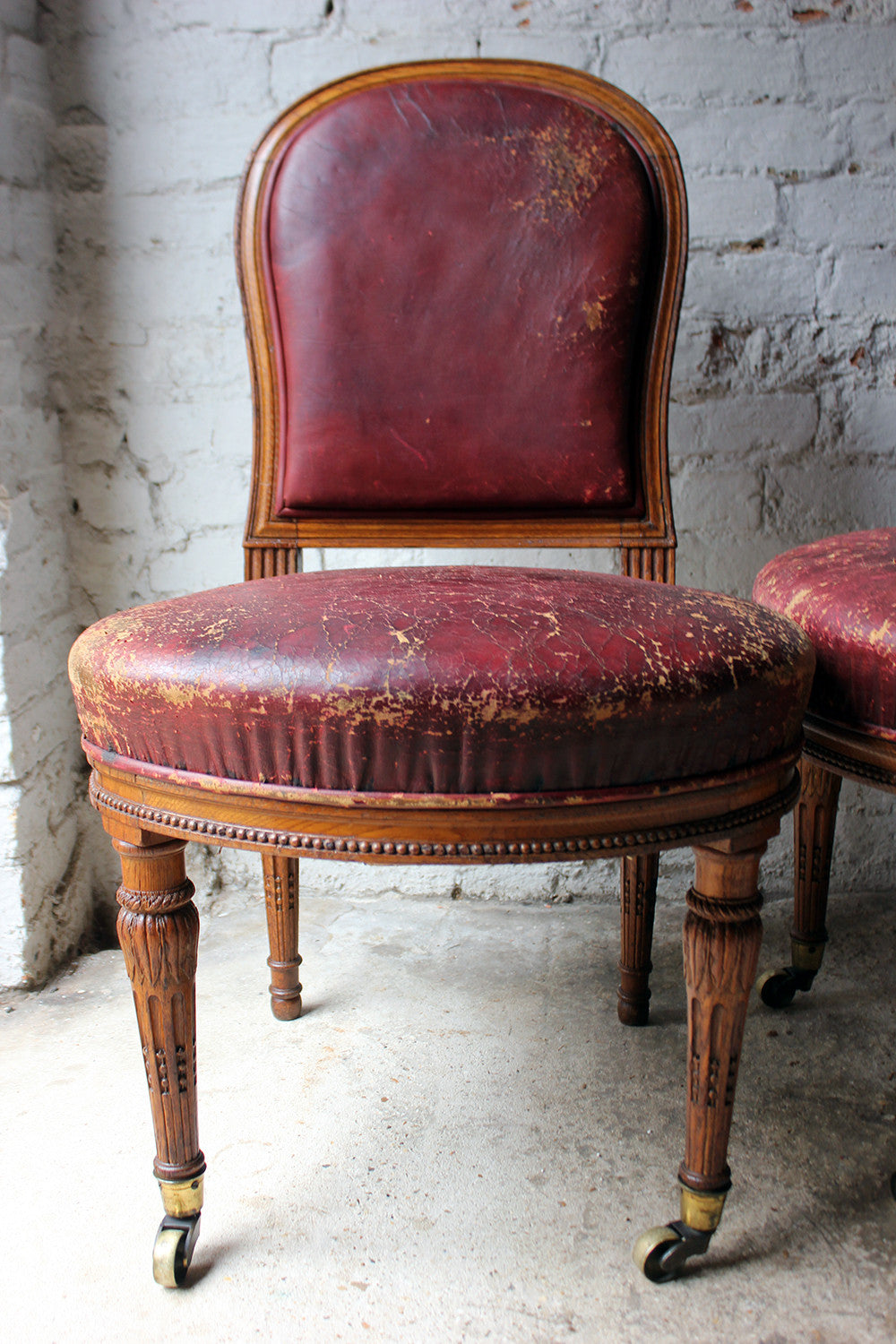 A Good Pair of Early Victorian Golden Oak & Leather Upholstered Library Chairs c.1840-50