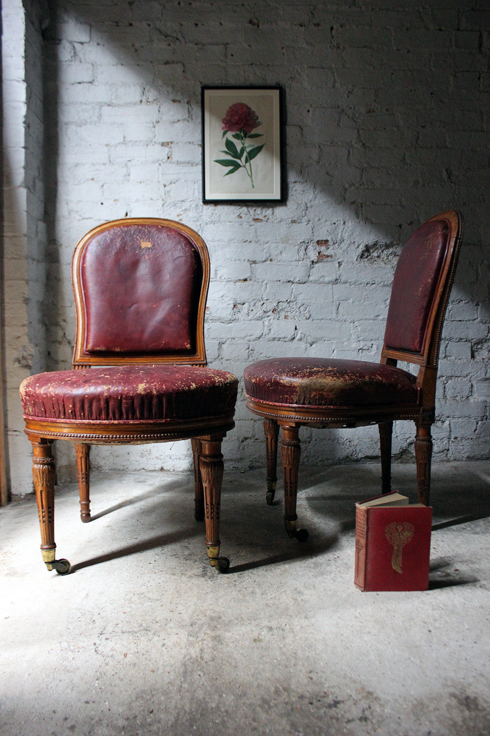 A Good Pair of Early Victorian Golden Oak & Leather Upholstered Library Chairs c.1840-50