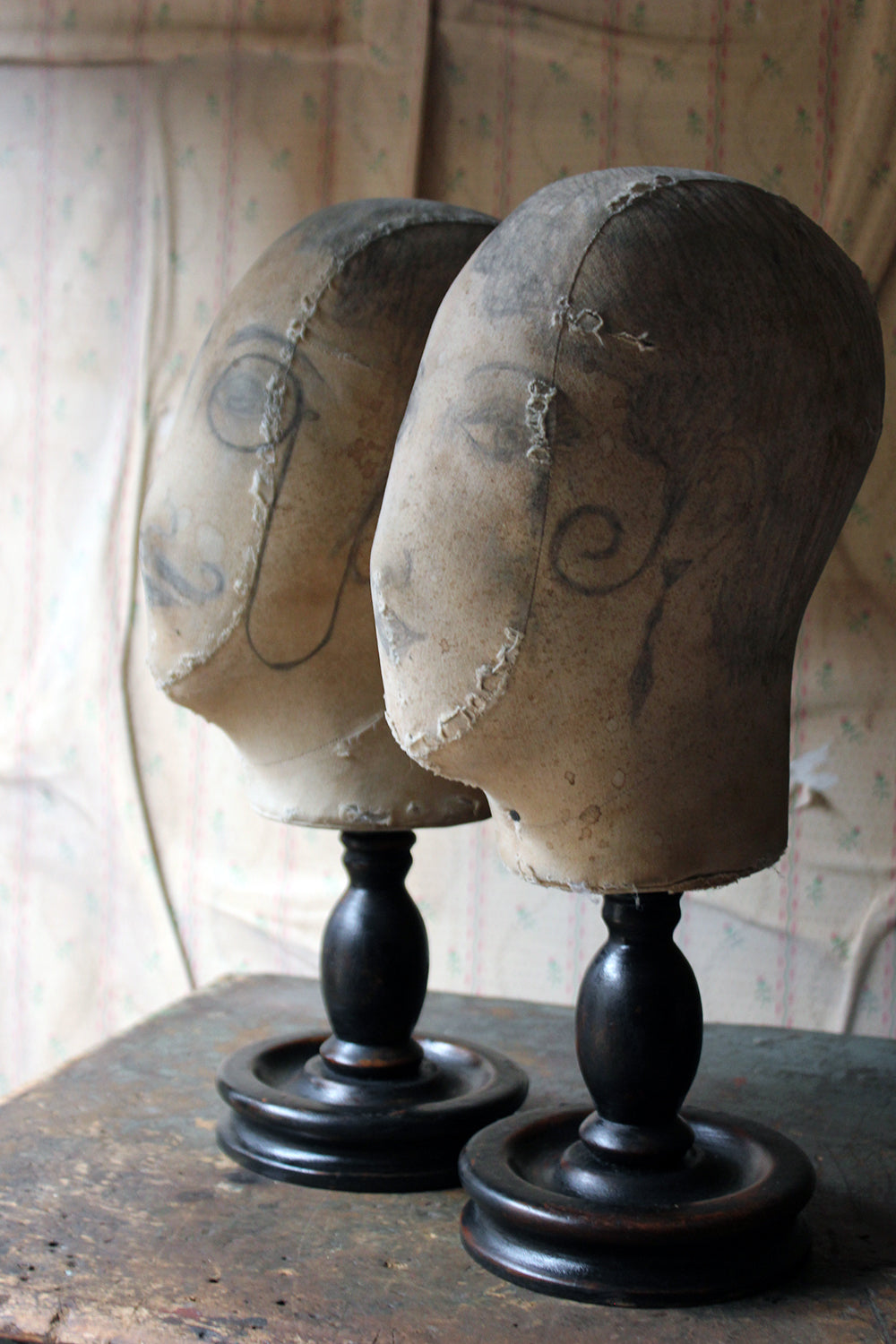A Decorative Pair of Mannequin Shop Display Heads as a Flapper & Dandy