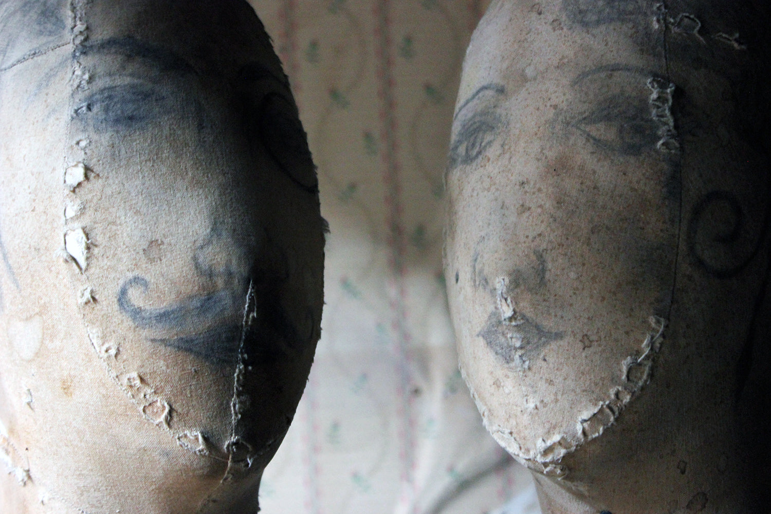 A Decorative Pair of Mannequin Shop Display Heads as a Flapper & Dandy