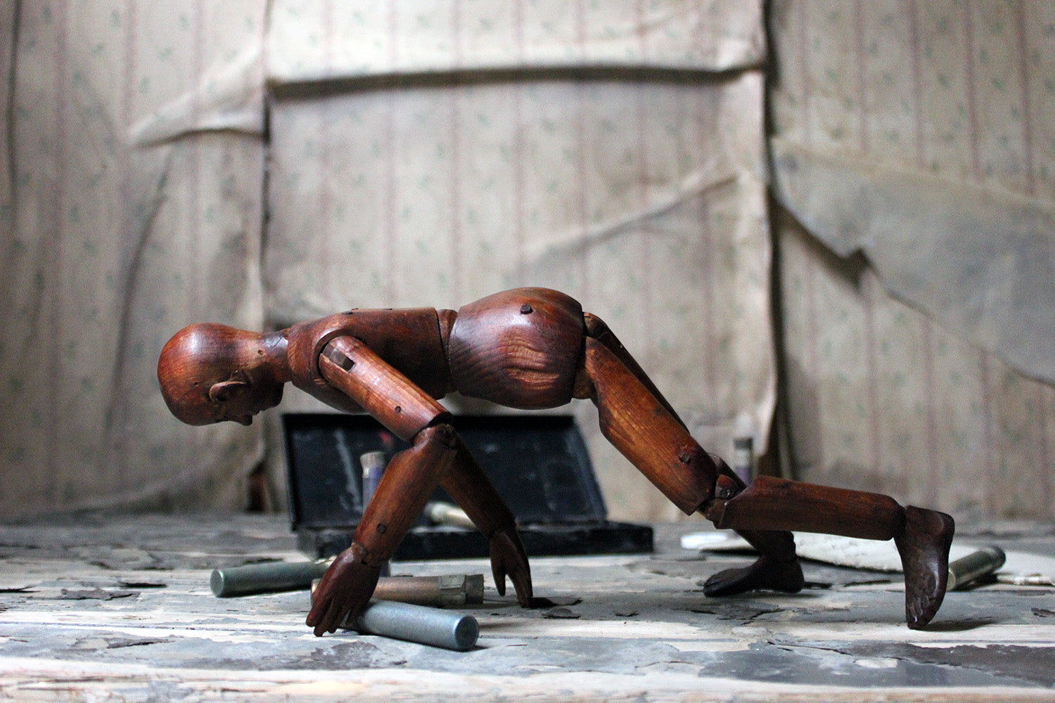 A 19thC English Pine Artist's Lay Figure by Roberson & Co. c.1890