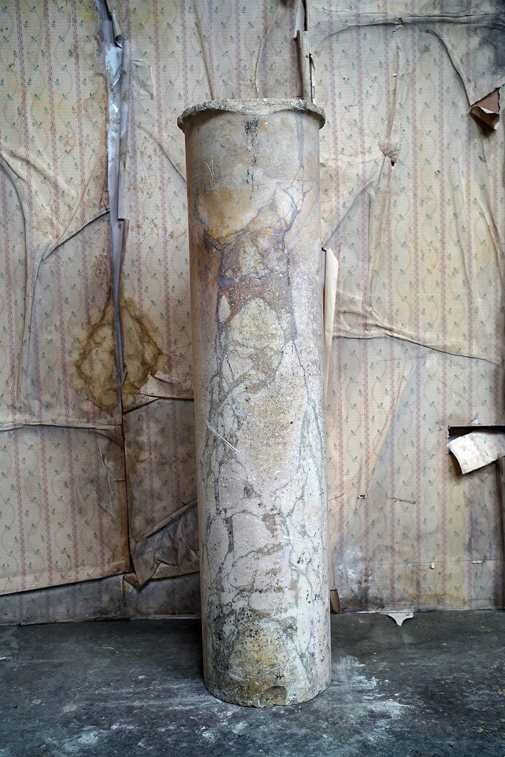 A Fine Italian Siena Scagliola Pink Marble Column c.1870