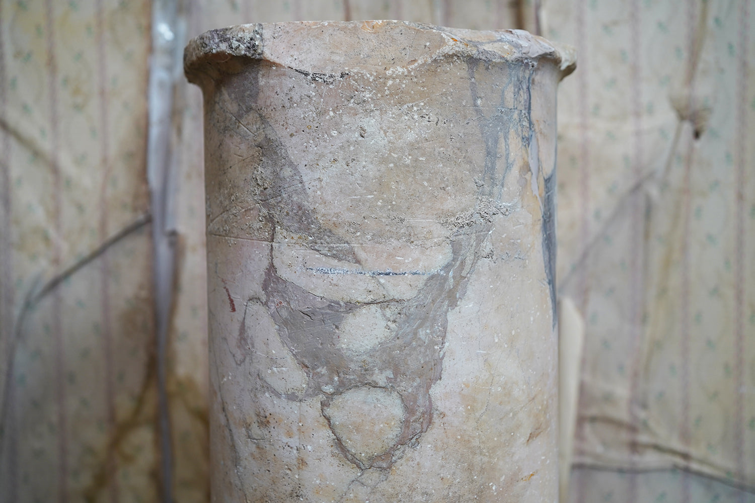 A Fine Italian Siena Scagliola Pink Marble Column c.1870