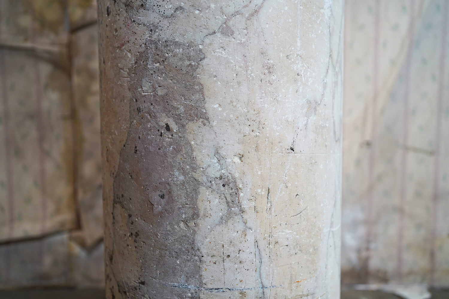 A Fine Italian Siena Scagliola Pink Marble Column c.1870