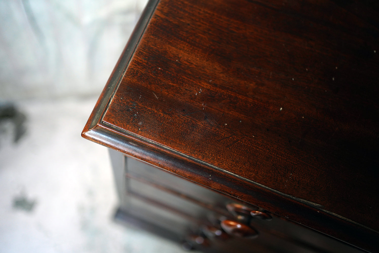 A Good George III Mahogany Bachelors Chest of Drawers c.1780