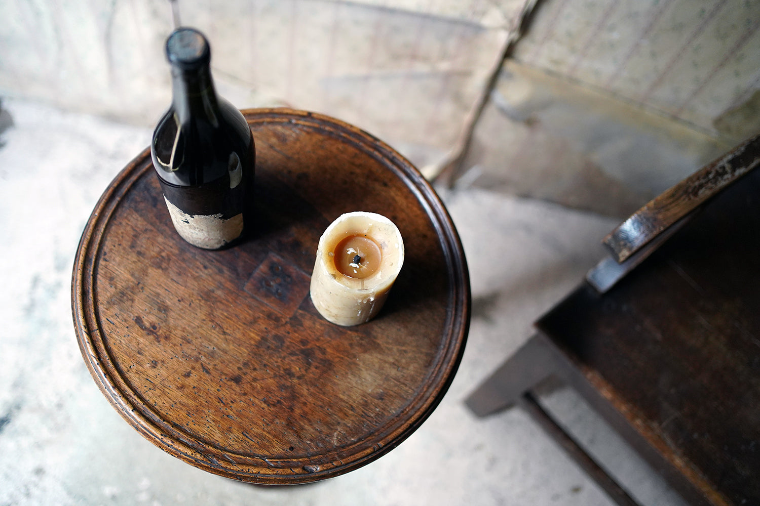 A Good Early 19thC Walnut Wine Table c.1810-20