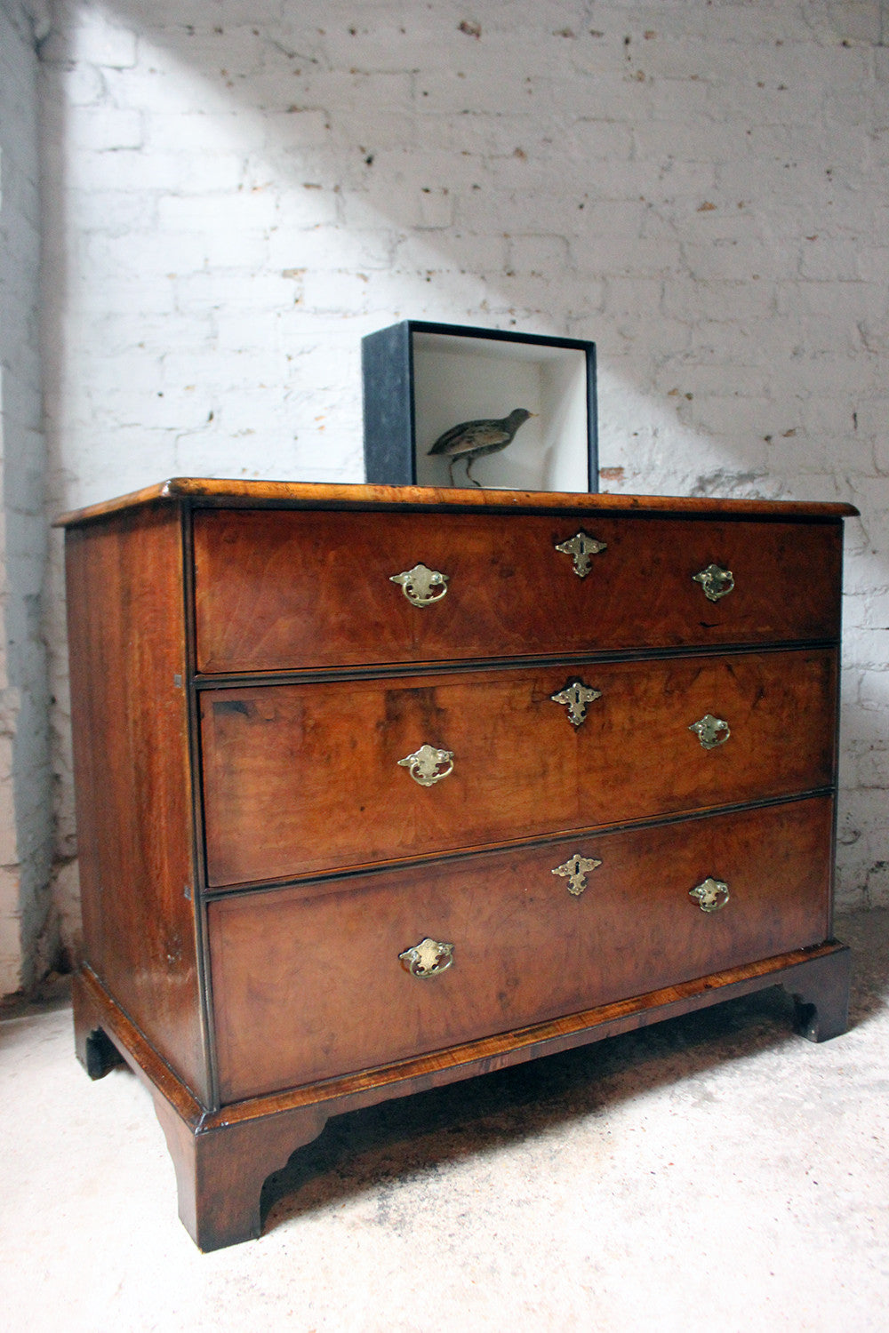 A Delightful Queen Anne Period Walnut Chest of Drawers c.1710