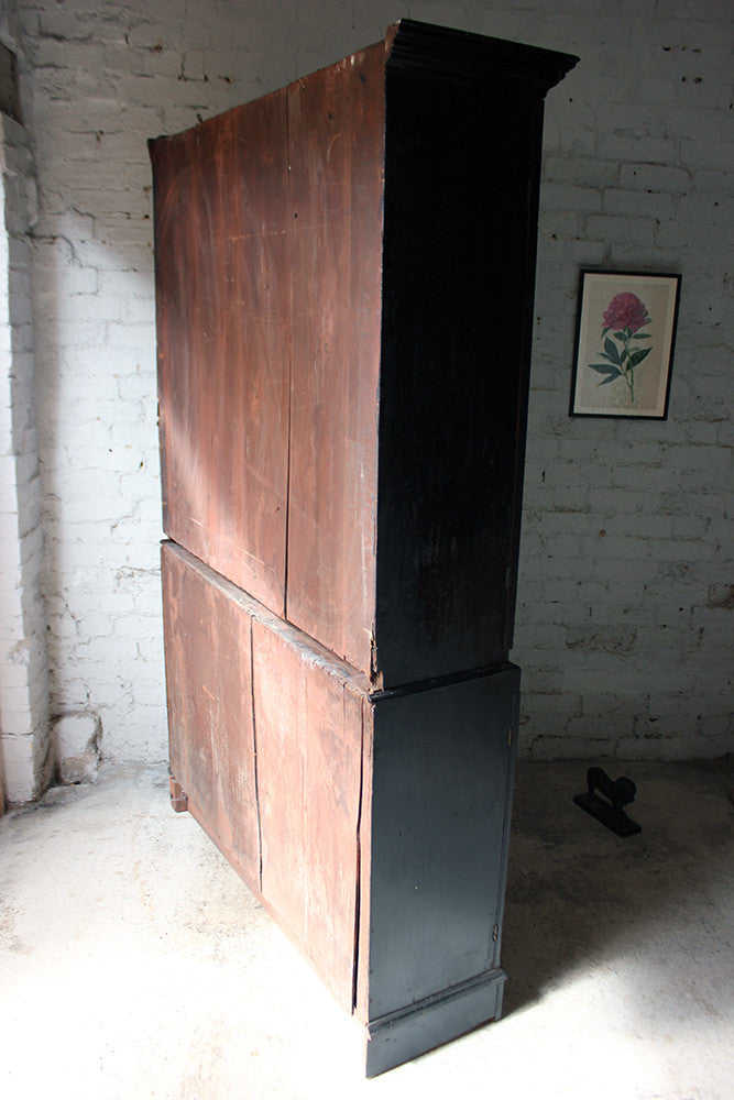 A Beautiful Regency Period Mahogany Astragal Glazed Bookcase c.1820