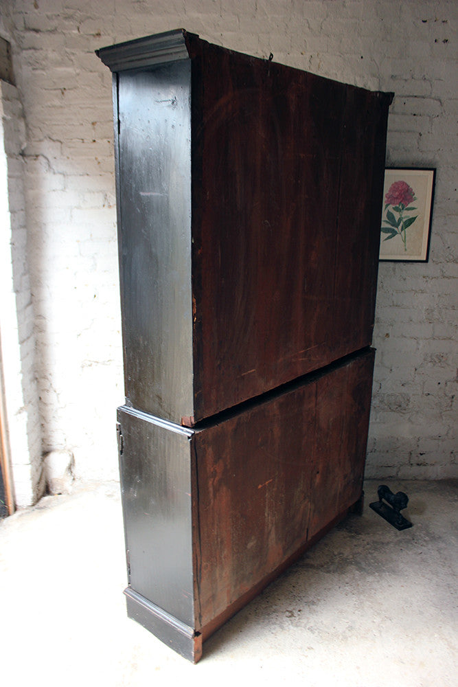 A Beautiful Regency Period Mahogany Astragal Glazed Bookcase c.1820