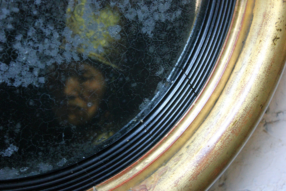A Good Regency Period Giltwood & Gesso Convex Wall Mirror c.1825