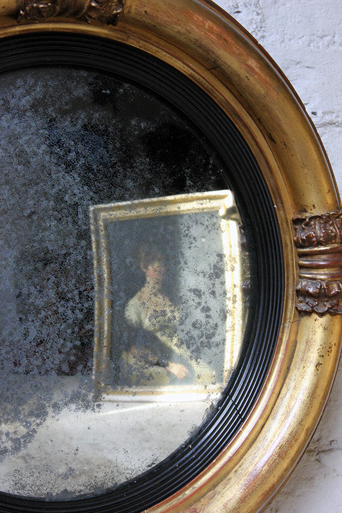 A Good Regency Period Giltwood & Gesso Convex Wall Mirror c.1825